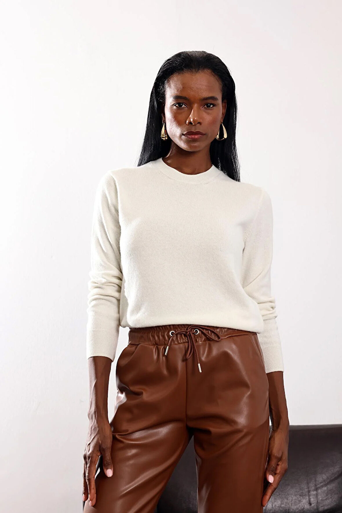 Ekru Bisiklet Yaka Kaşmir Basic Triko 