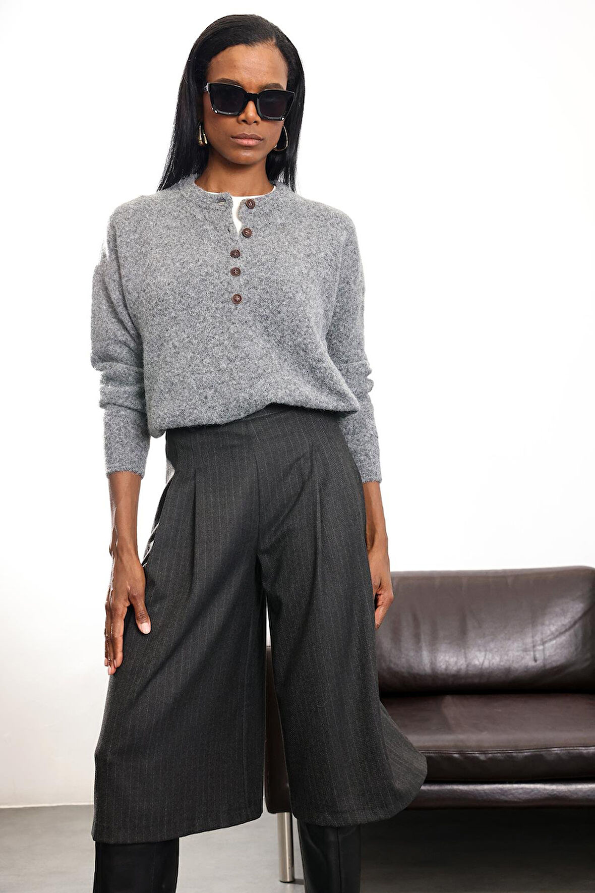 Antrasit Düğmeli Bisiklet Yaka Kazak 5043