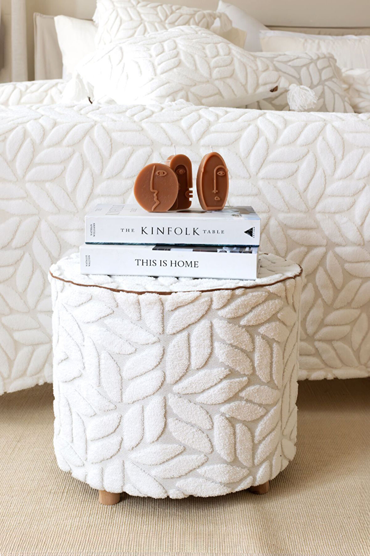 Yıkanabilir Kılıflı Puf Köşegen İskandinav Bohem Punch  Orta Sehpa Koltuk Tabure Lotus Ekru