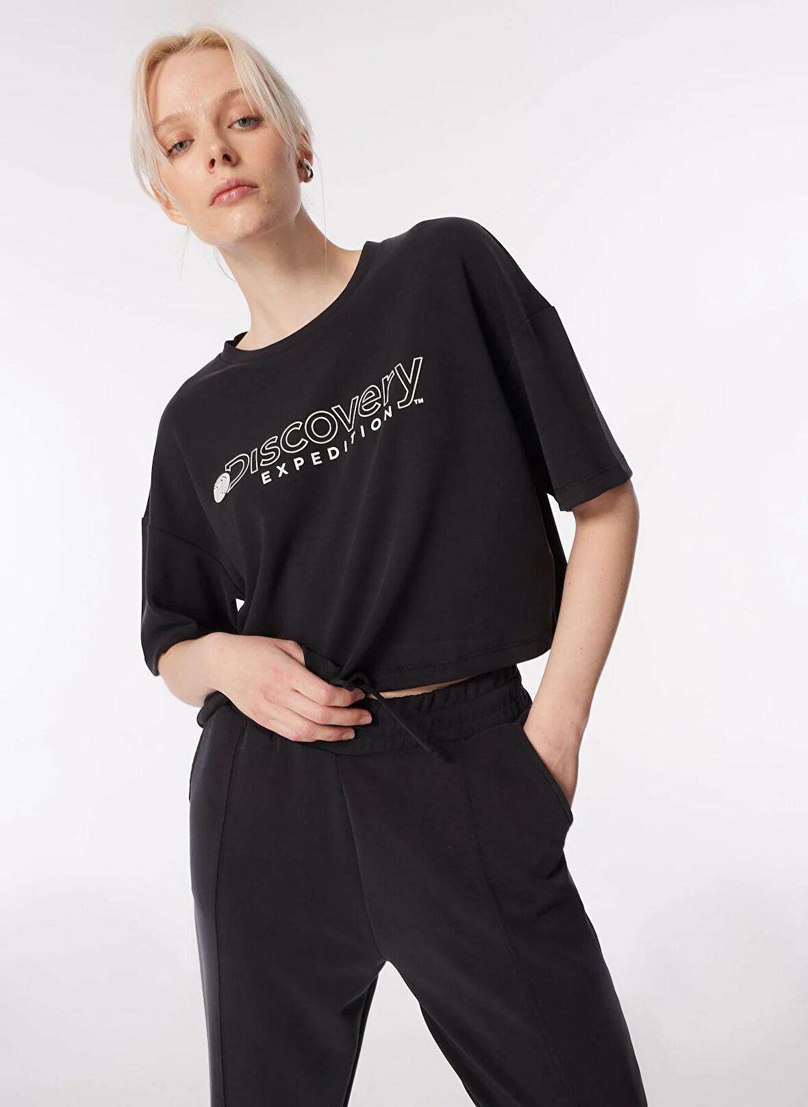 Siyah Kadın Bisiklet Yaka Oversize Baskılı T-Shirt D4SL-TST3043