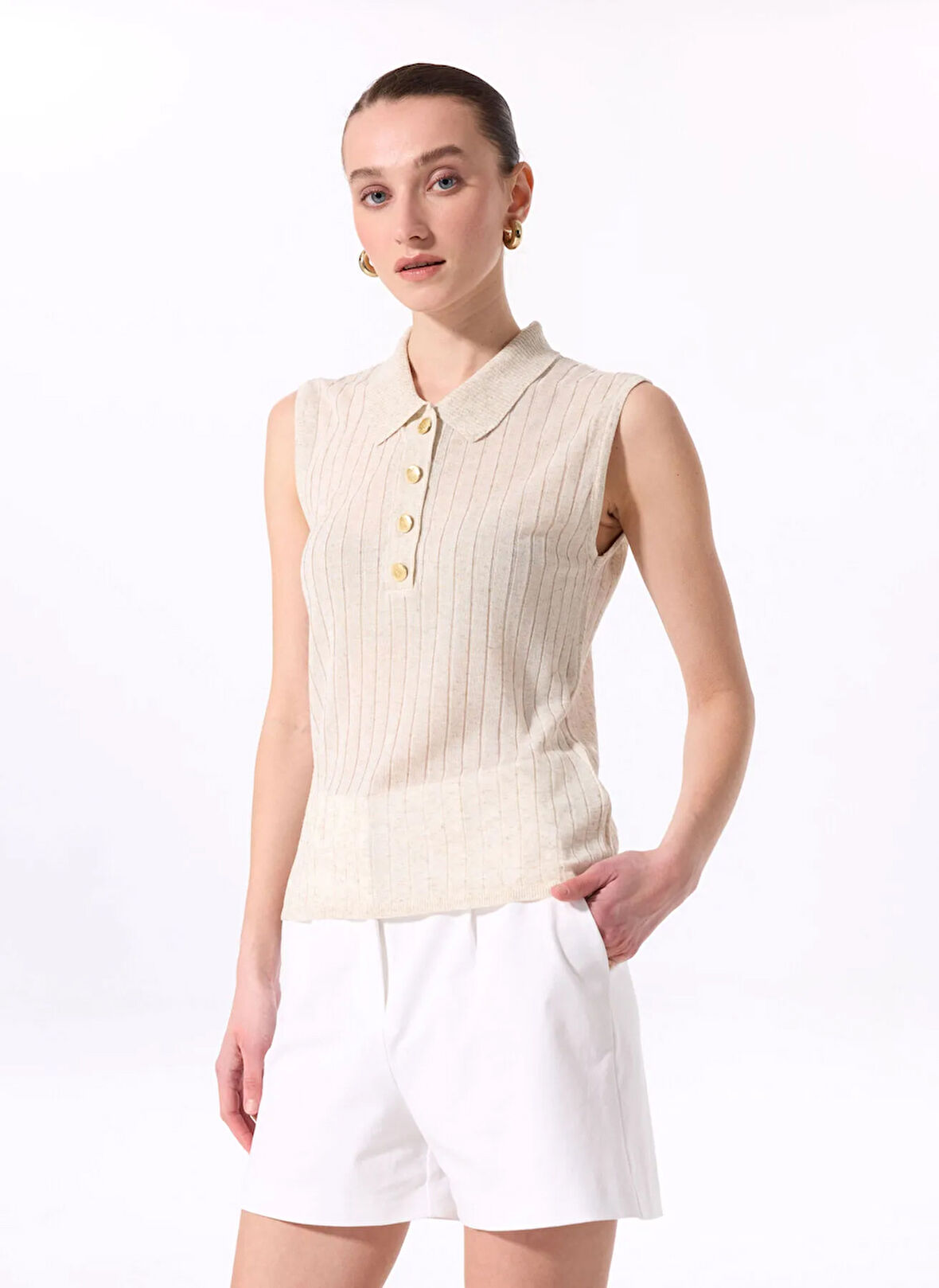Fabrika Polo Yaka Düz Örgü Desenli Bej Kadın Bluz F5SL-BLZ0423