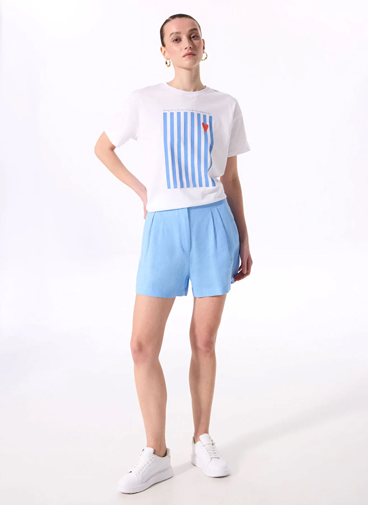 Mavi Kadın Rahat %100 Keten Şort FC5SL-SHT0081