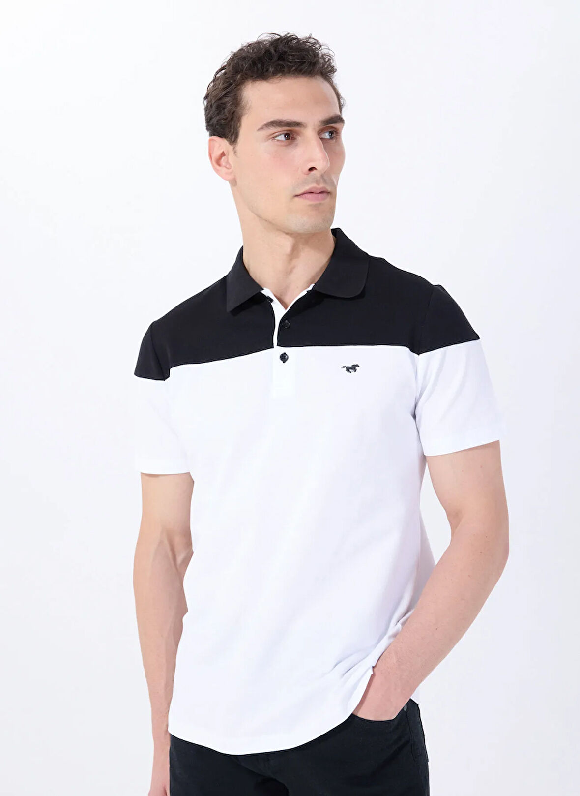 Mustang Blok Desenli Siyah - Beyaz Erkek Polo T-Shirt M5SM-TST1333