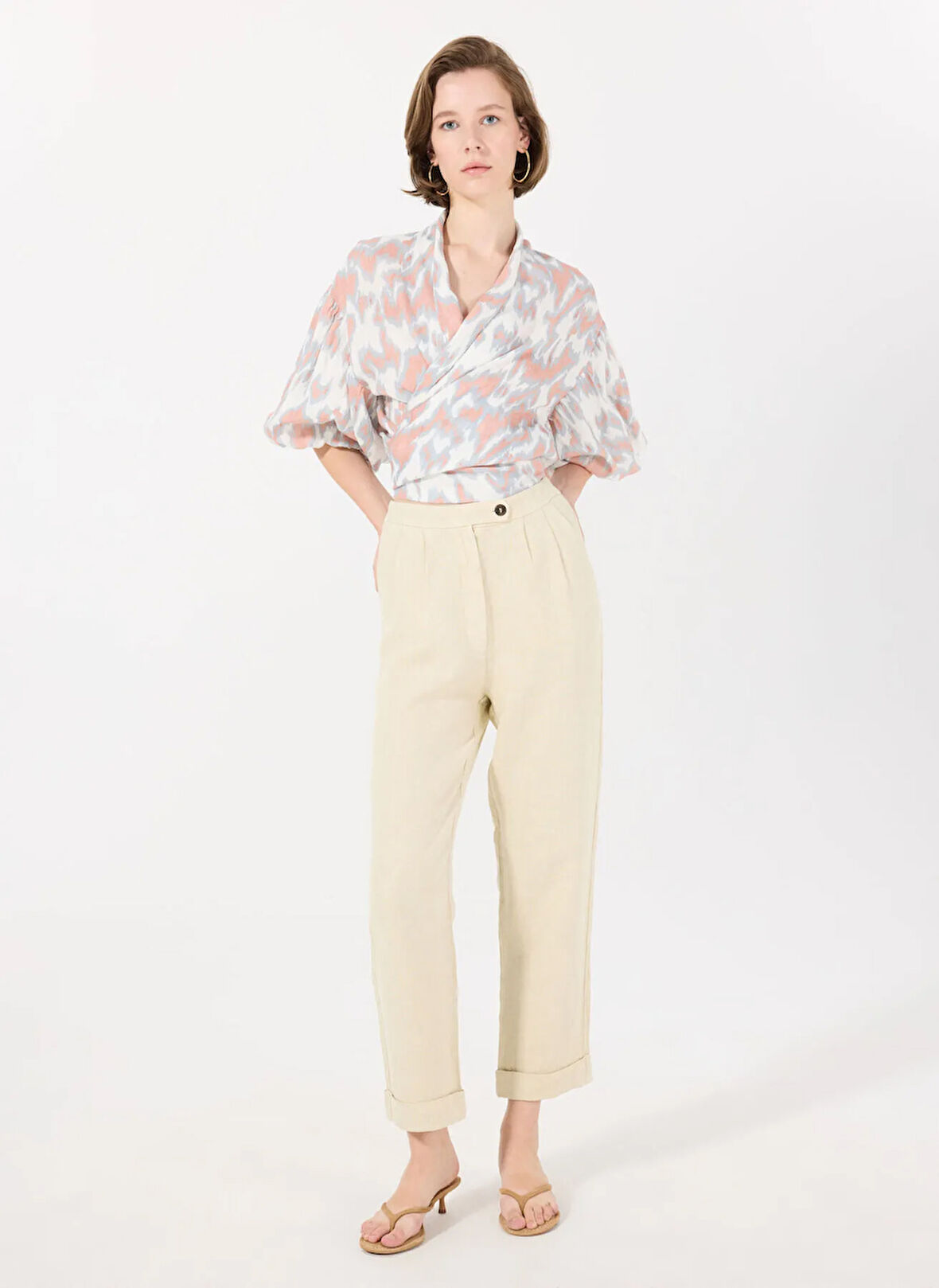 Mr. Mood V Yaka Ekru Kadın Bluz MRS MABE TOP PRINTED