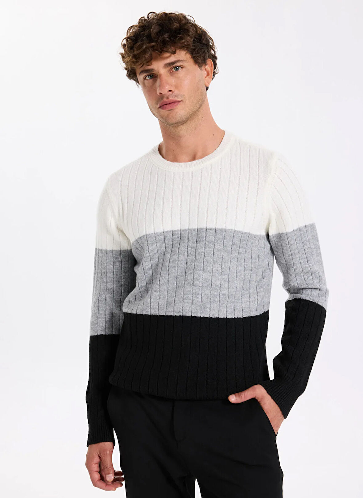 Fabrika Bisiklet Yaka Slim Fit Düz Siyah Erkek Kazak F5WM-KZK 2272