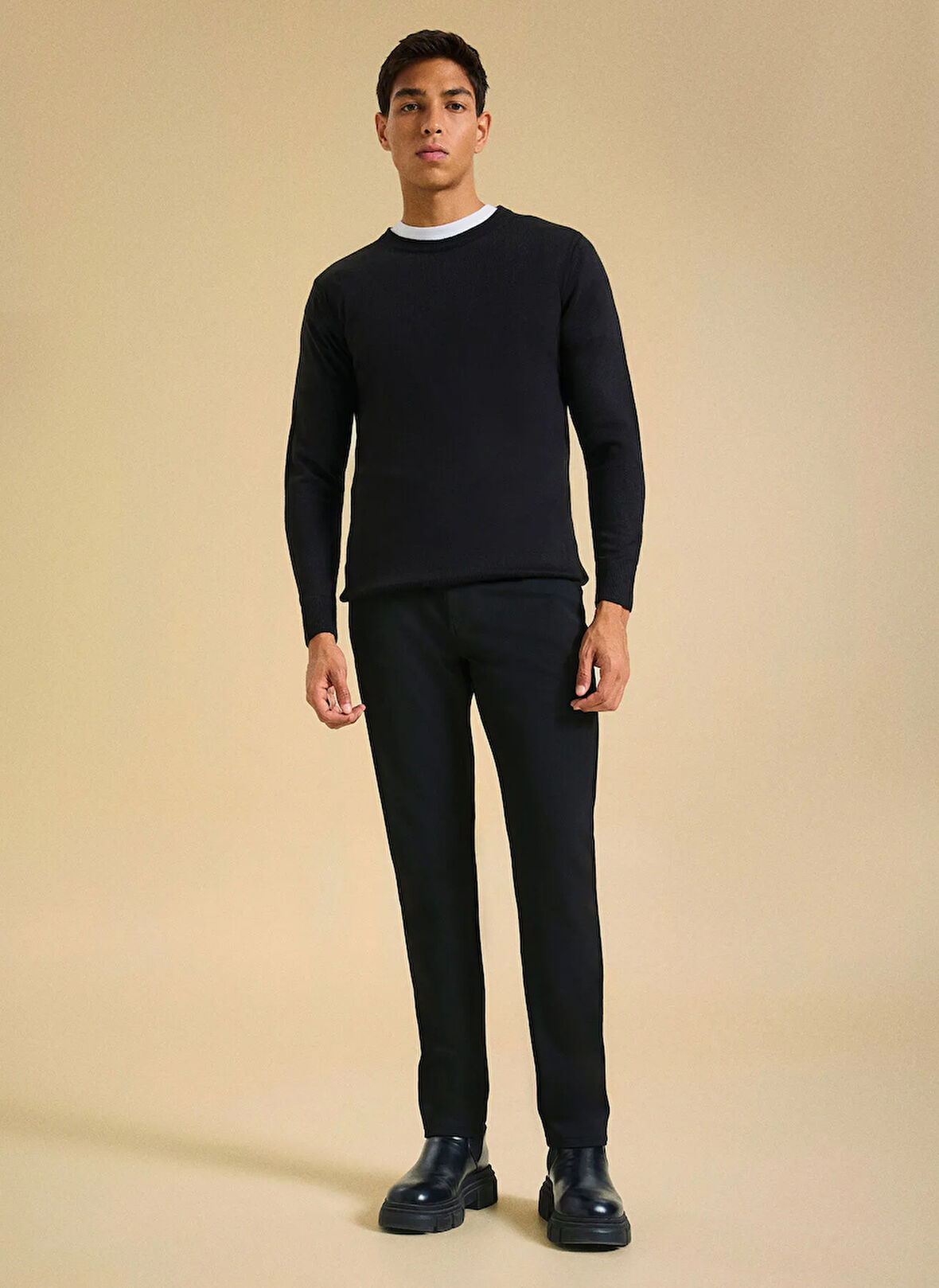 People By Fabrika Bisiklet Yaka Basic Düz Siyah Erkek Kazak PBF5WM-KZK9557