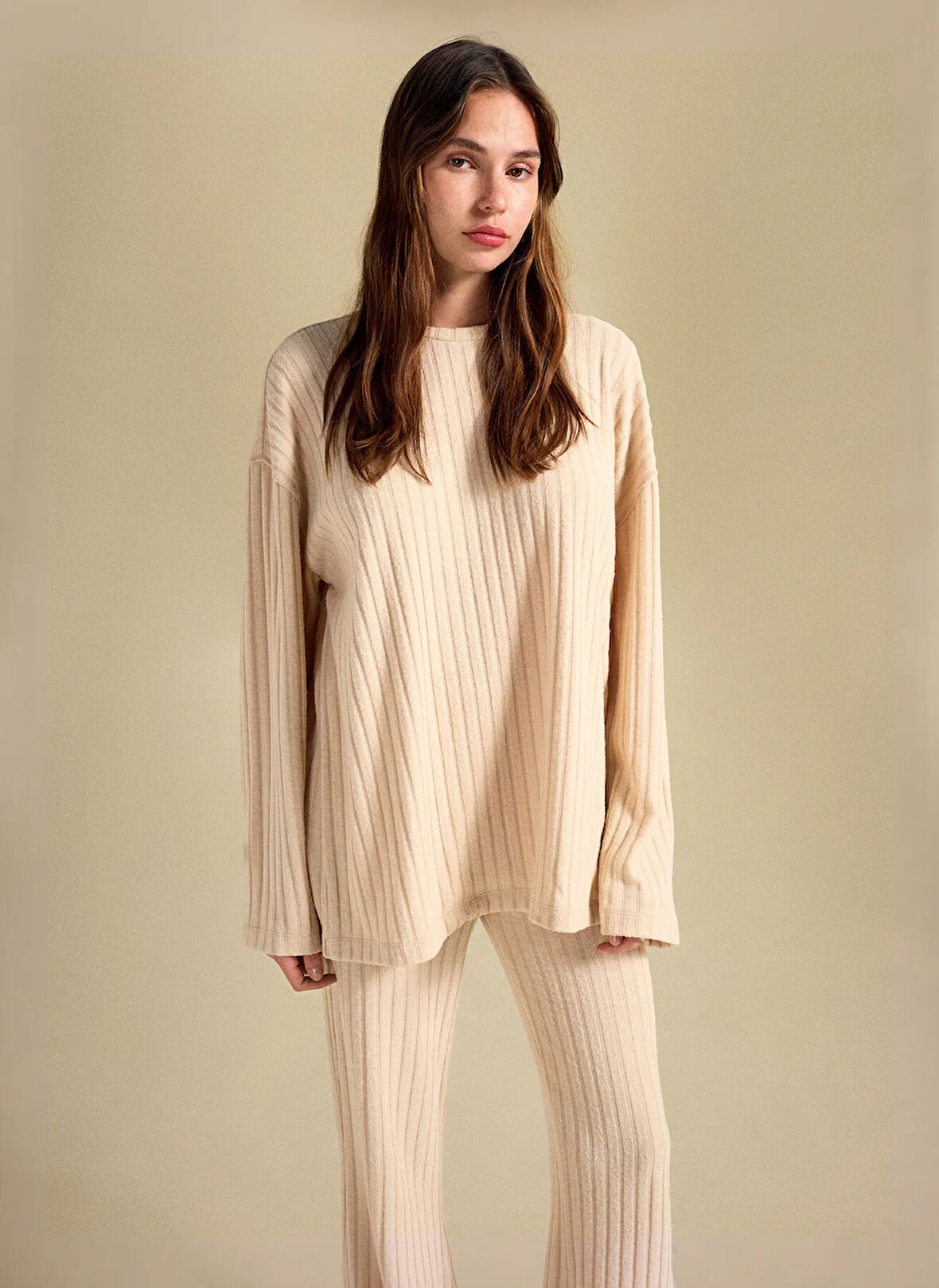 People By Fabrika Bisiklet Yaka Loose Fit Armürlü Bej Kazak Kadın PBF5WL-KZK9529