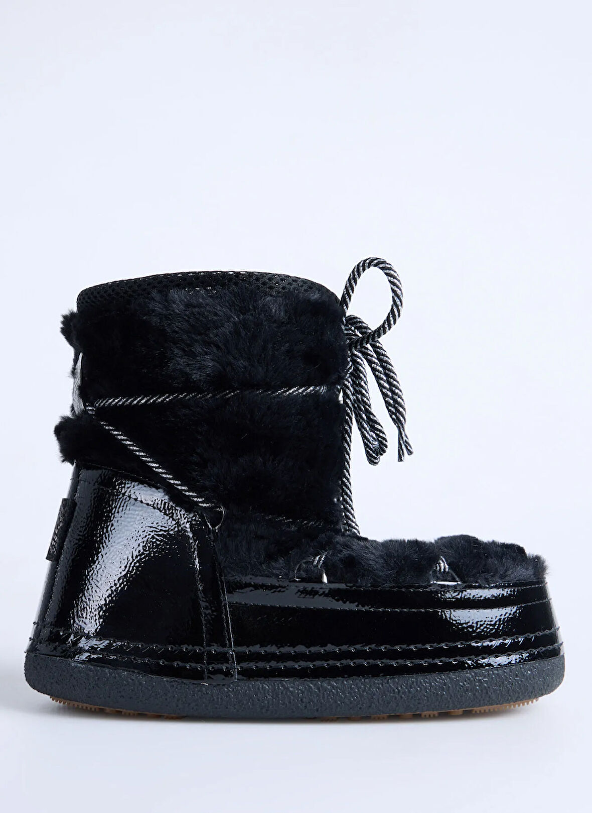 F By Fabrika Siyah Kadın Bot NAPI