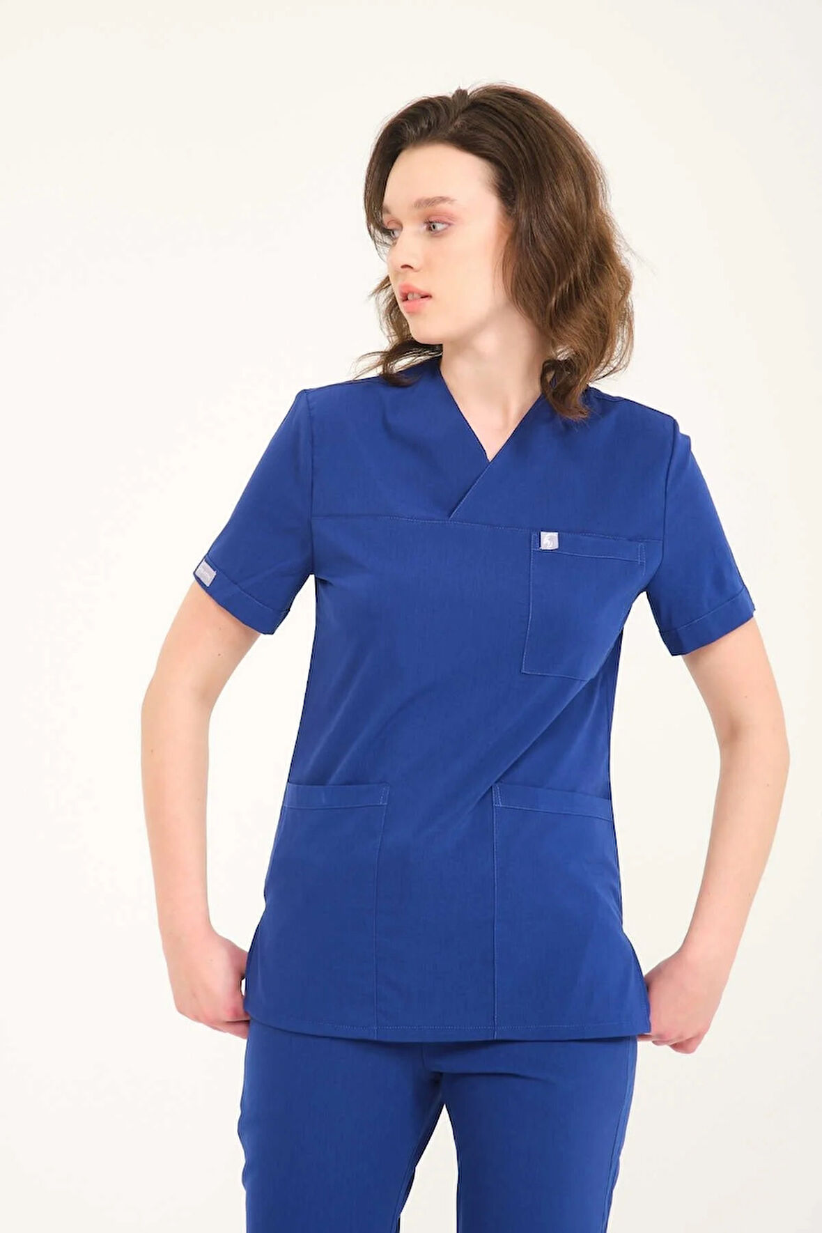 Saks Mavi Likralı Zarf Yaka Scrubs Doktor Hemşire Forması Takım Unisex