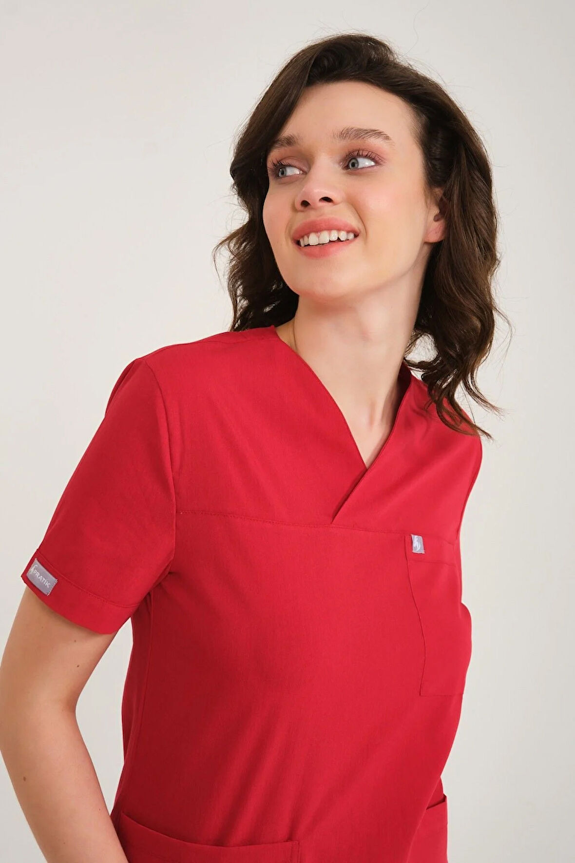 Kırmızı Likralı Zarf Yaka Scrubs Doktor Hemşire Forması Tek Üst Unisex
