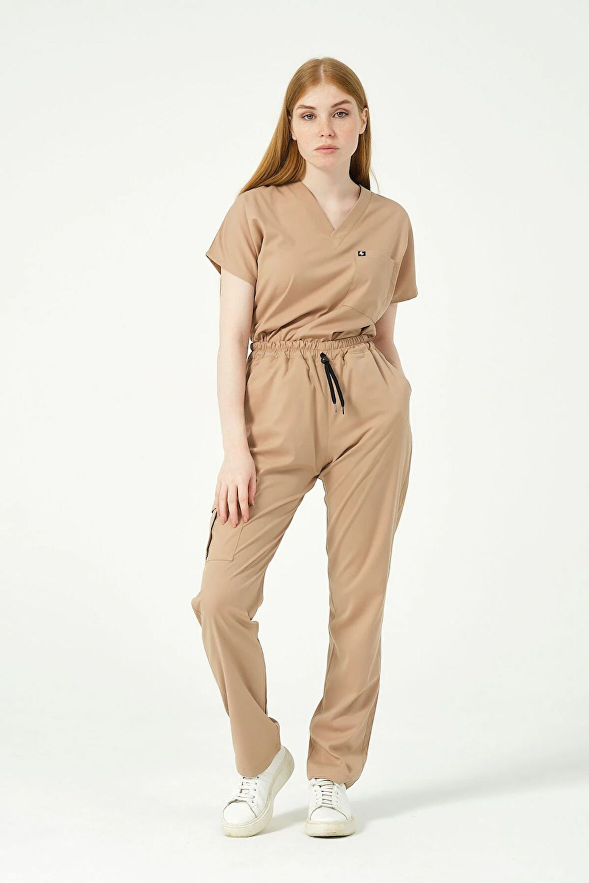 Bej Likralı Scrubs Kargo Cep Doktor Hemşire Forması Yarasa Kol Takım Unisex