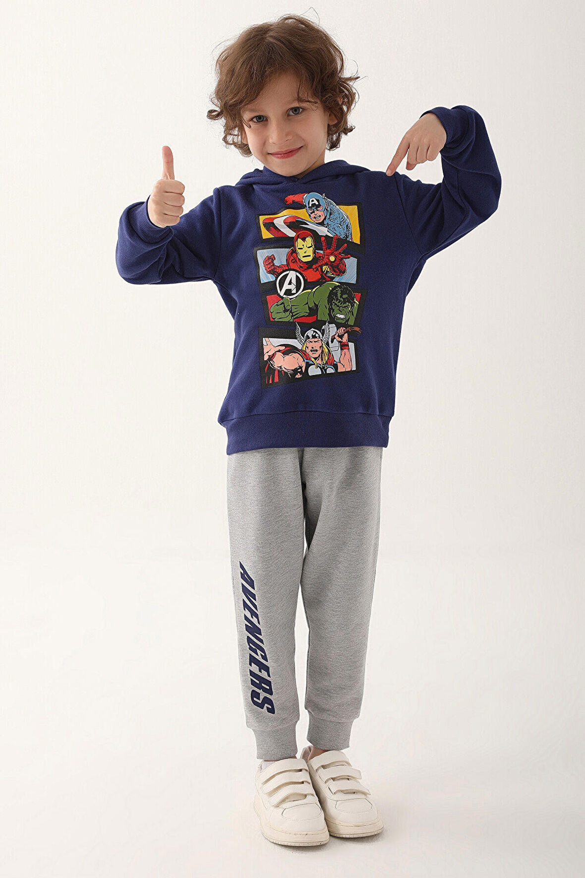 Avangers Parlament Erkek Çocuk Eşofman Takımı