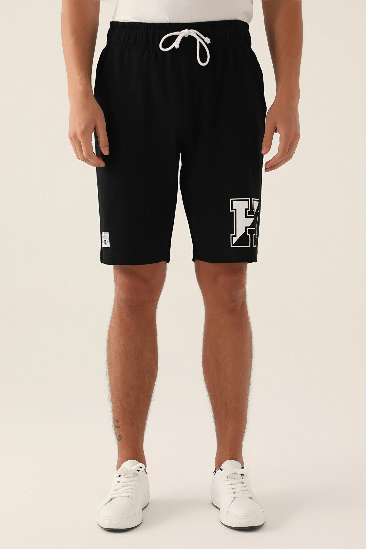 Harvard Lettered Siyah Erkek Bermuda