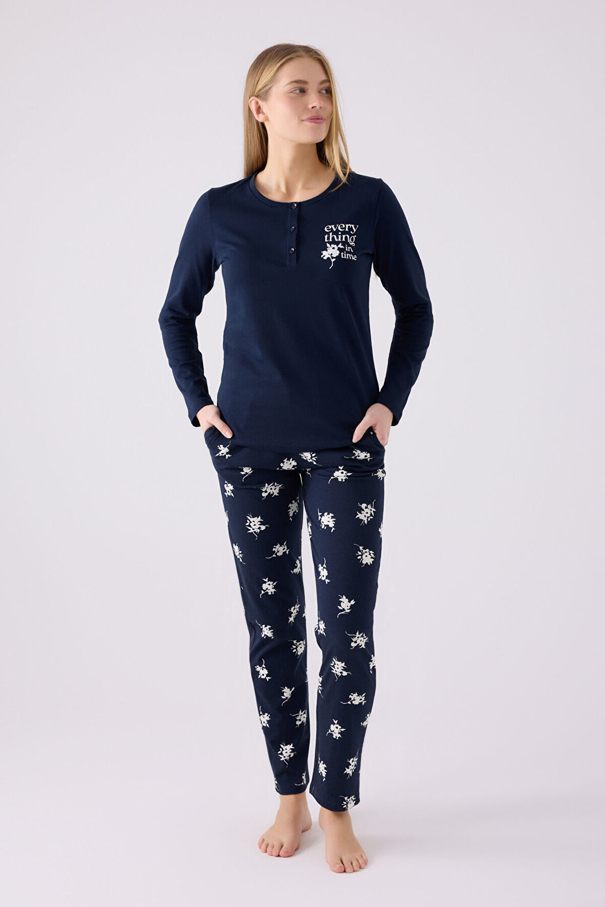 Arnetta Kadın Uzun Kol Pijama Takım AR3056 Lacivert