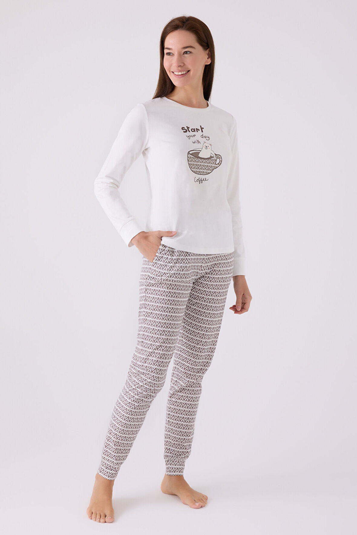 Arnetta Kadın Uzun Kol Pijama Takım AR3086 Krem