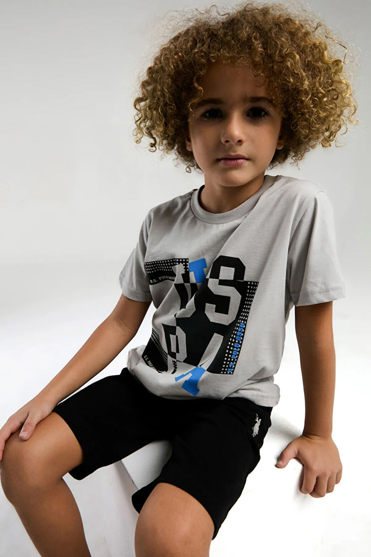 U.S. Polo Assn. Erkek Çocuk Gri Bermuda Takım