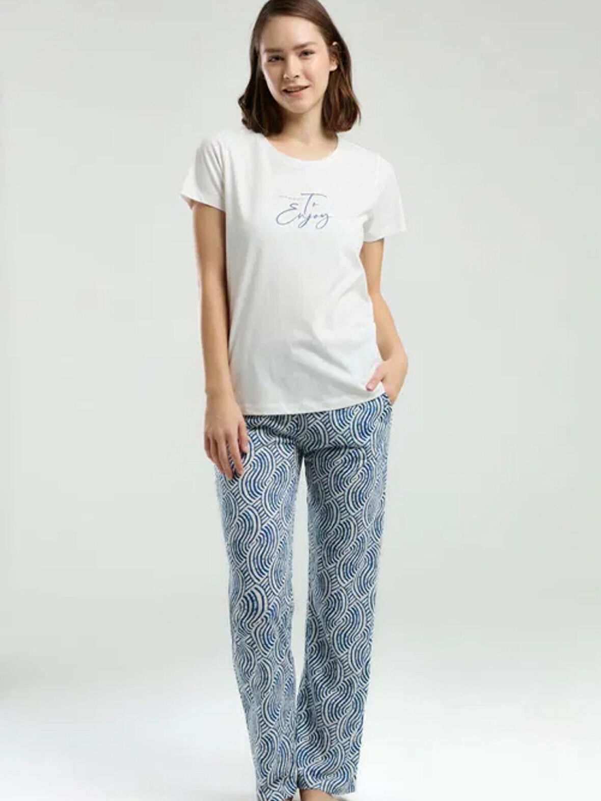 Arnetta Kadın  Beyaz Kısa Kol Pijama Takım 3305 
