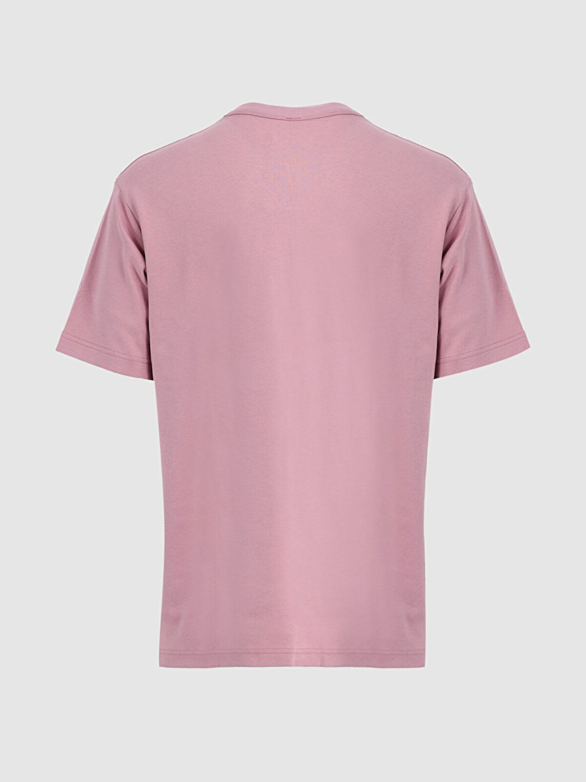 Pembe T-shırt