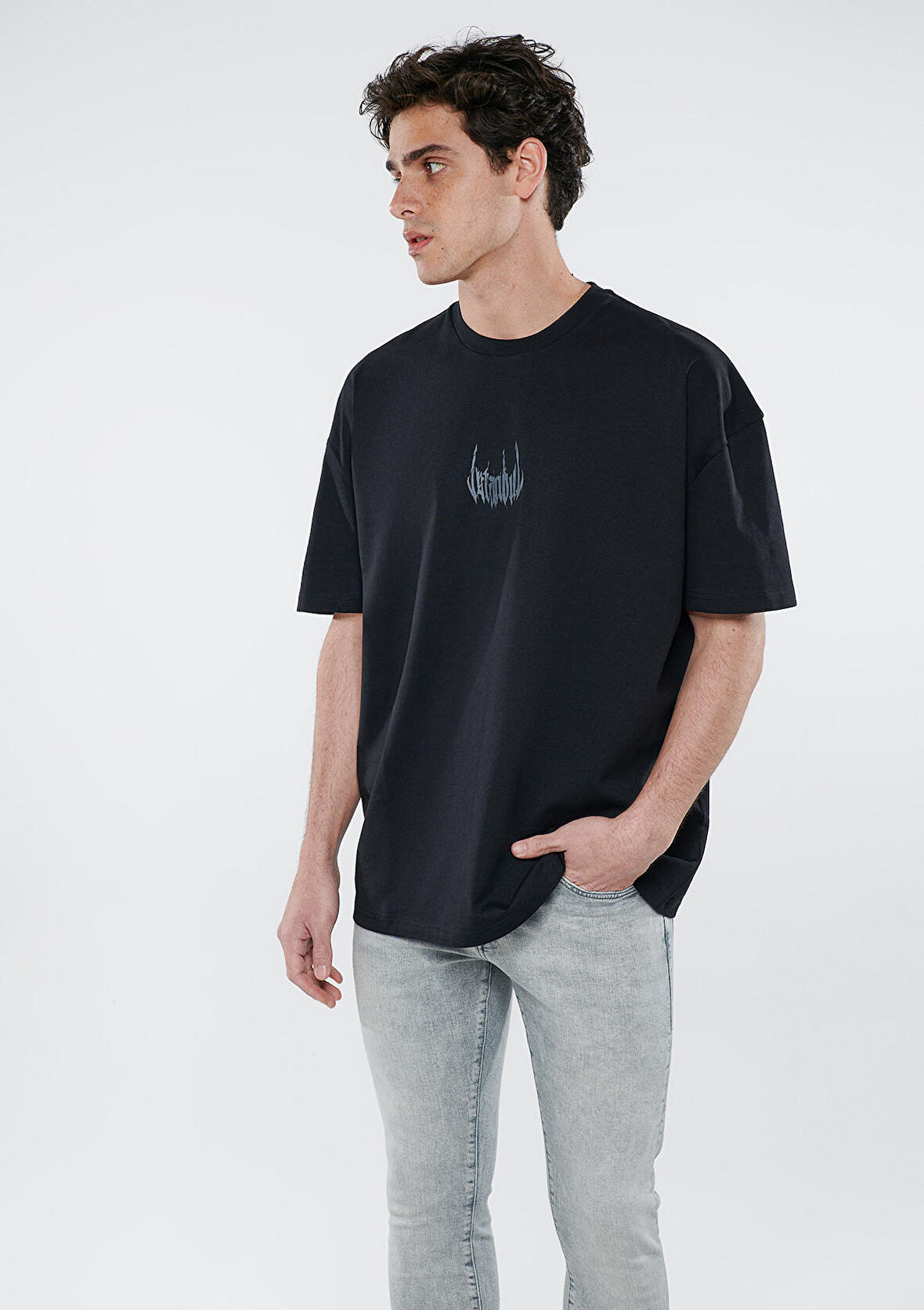 Mavi İstanbul Baskılı Siyah Tişört 0611865-900