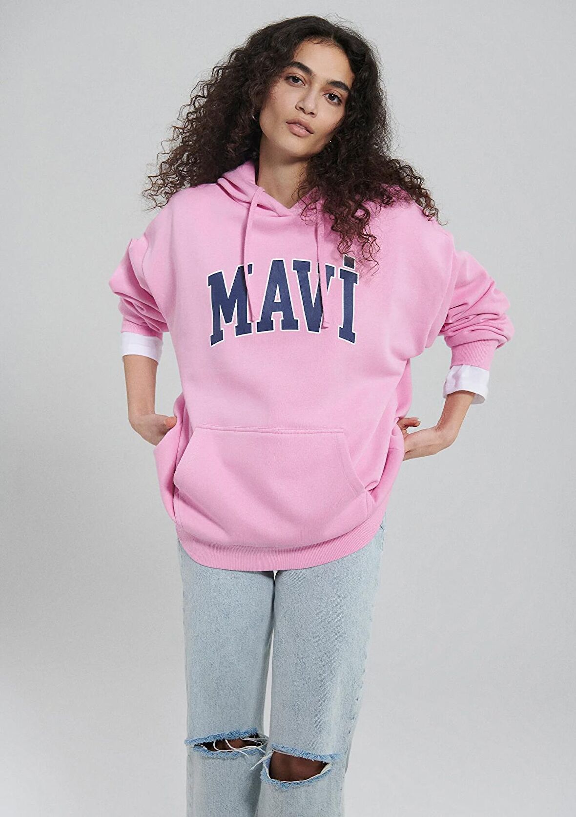 Mavi Logo Baskılı Kapüşonlu Pembe Sweatshirt 1600361-71038