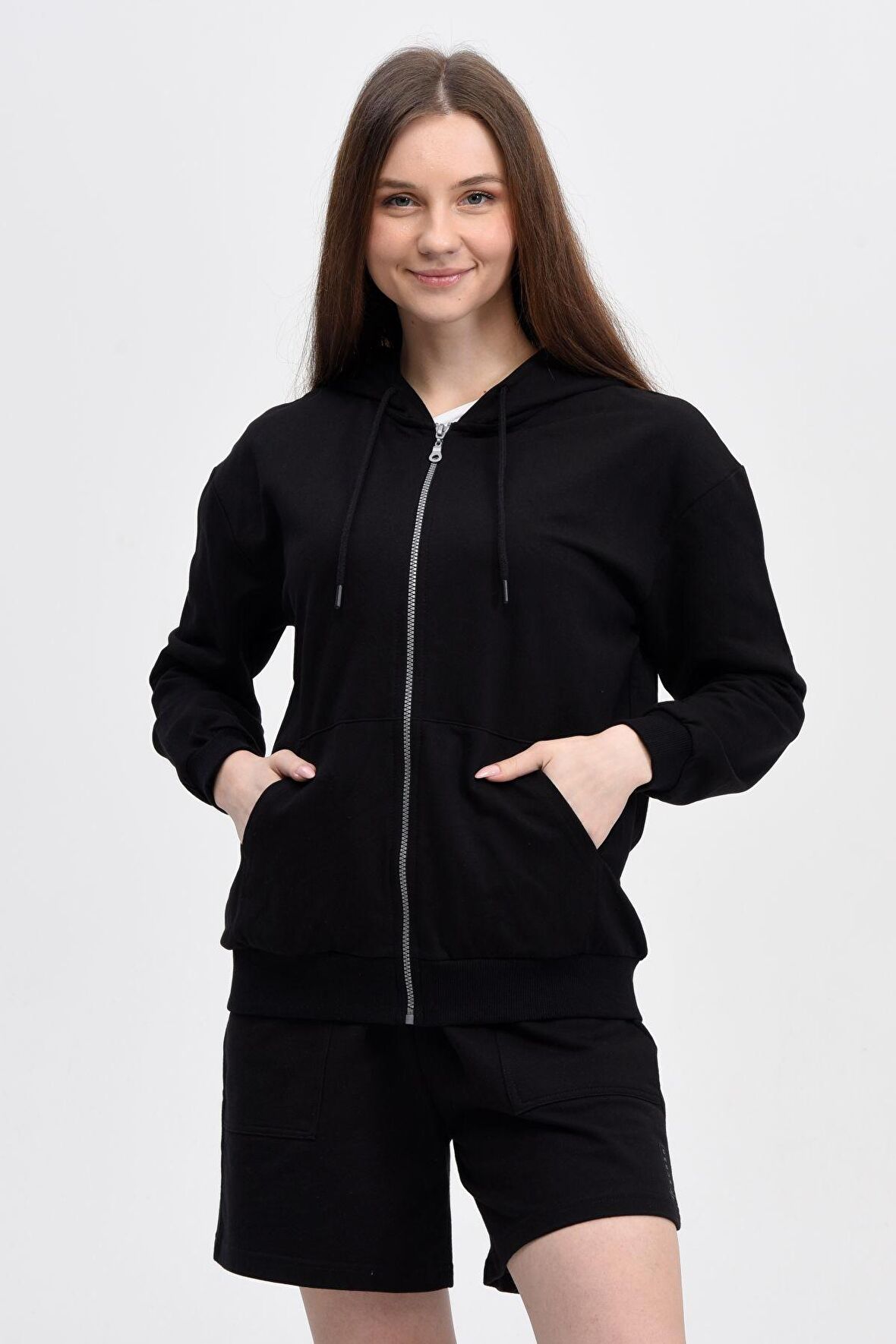 defy's KADIN KAPÜŞONLU FERMUARLI OVERSIZE SWEATSHIRT SİYAH - S
