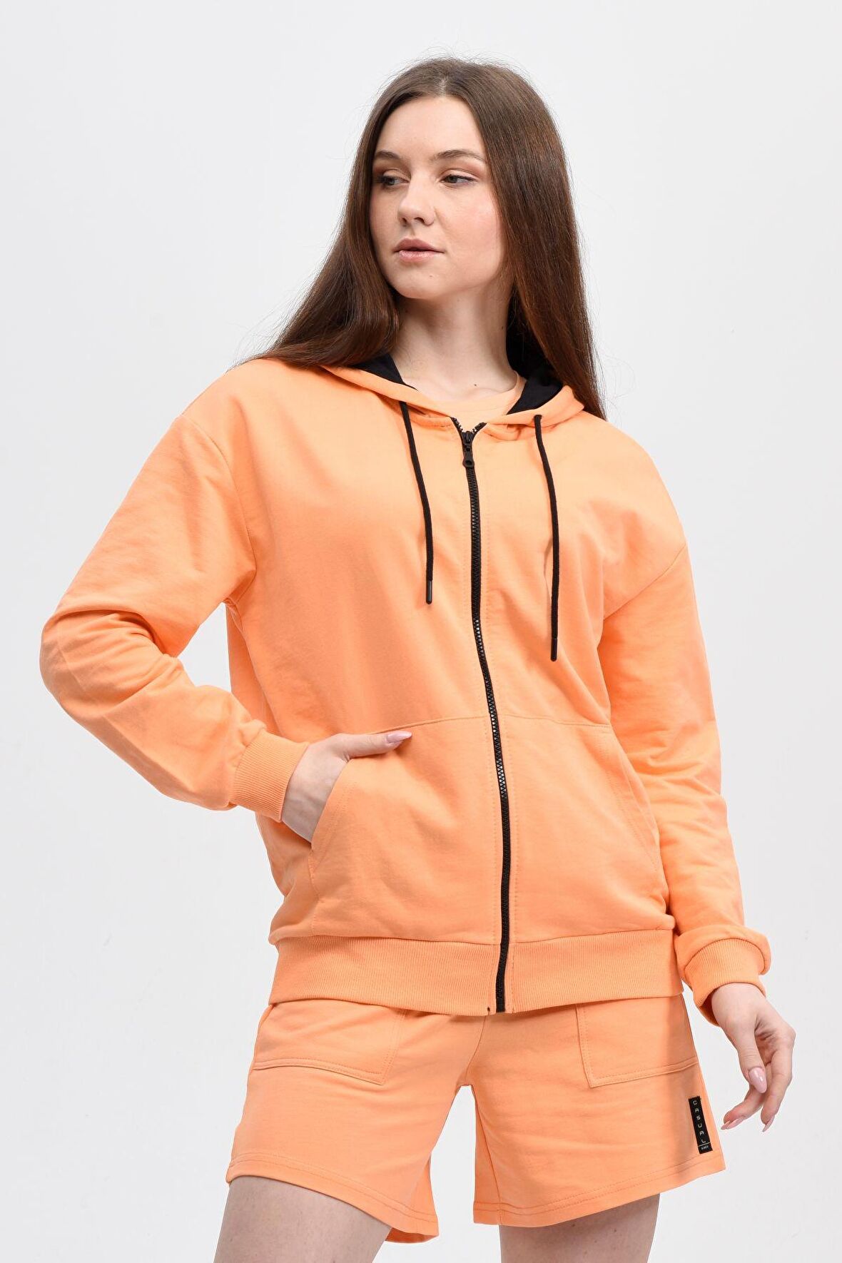 defy's KADIN KAPÜŞONLU FERMUARLI OVERSIZE SWEATSHIRT ORANJ - M