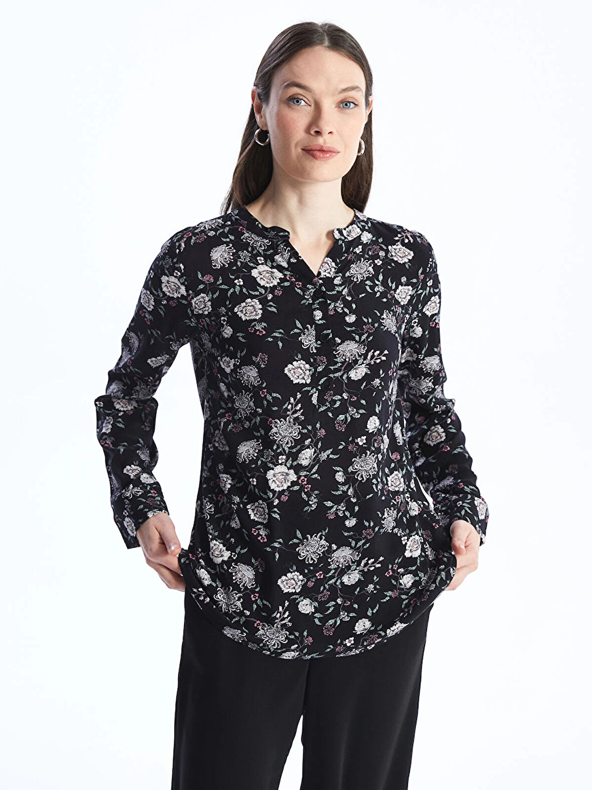 LCW Grace Siyah Kaçık Yaka Desenli Uzun Kollu Kadın Bluz