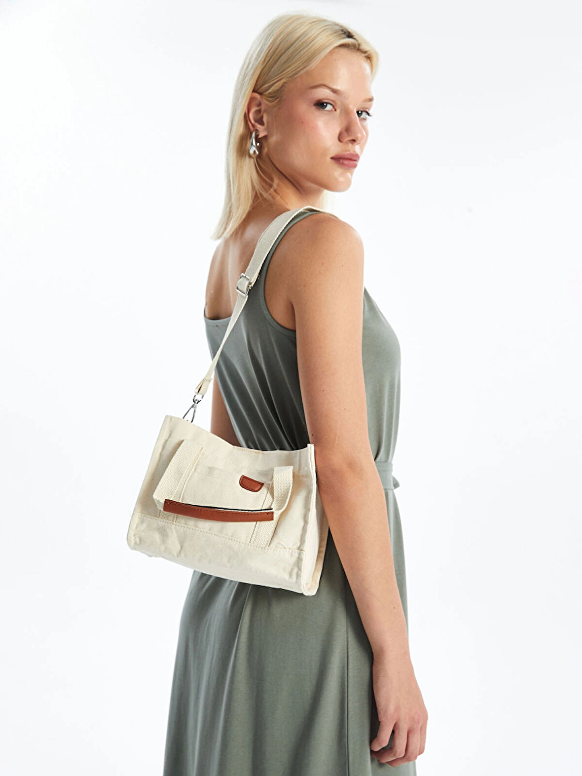 LCW ACCESSORIES BEJ Ayarlanabilir Askılı Kadın Omuz Çantası