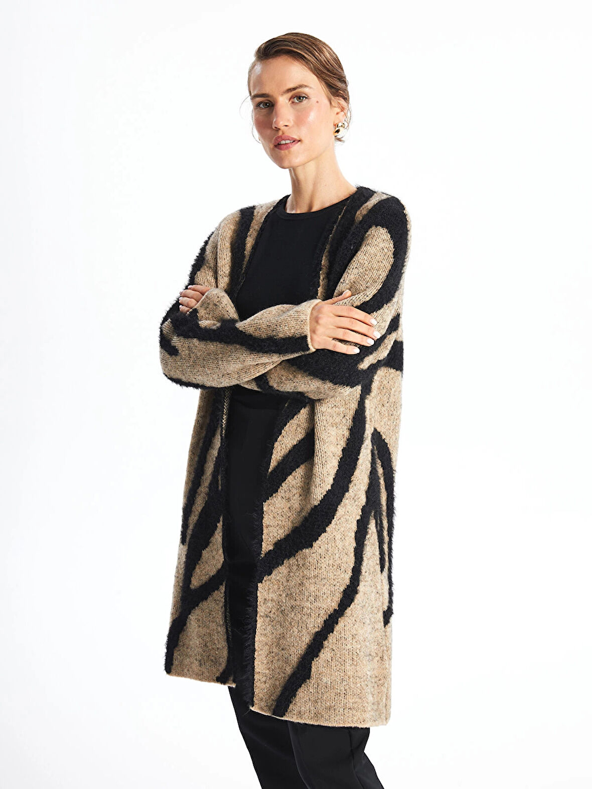 LCWAIKIKI Classic Kahverengi Şal Yaka Desenli Uzun Kollu Kadın Pelüş Hırka