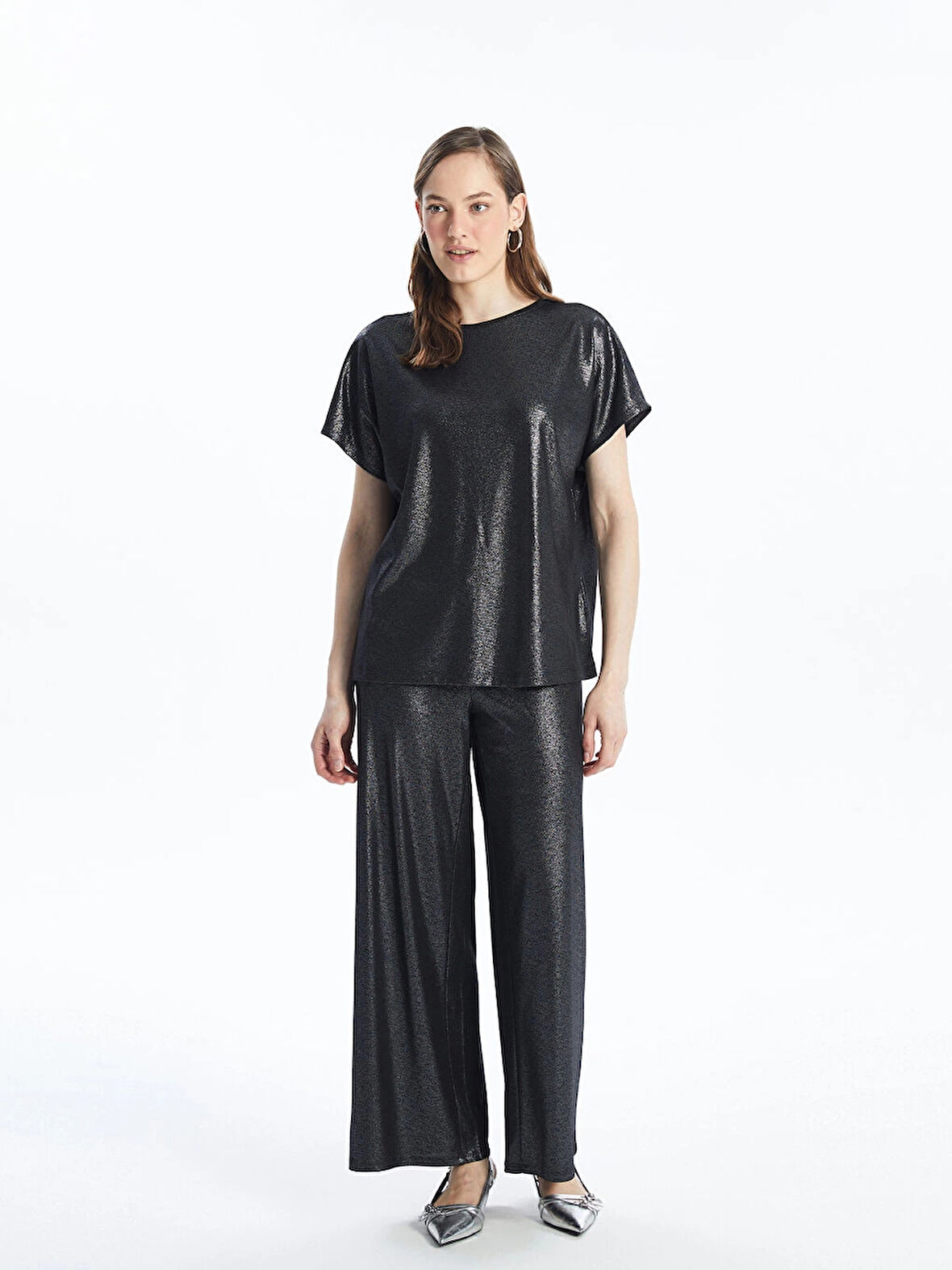 LCWAIKIKI Classic Siyah Beli Lastikli Düz Geniş Paça Kadın Metalik Pantolon