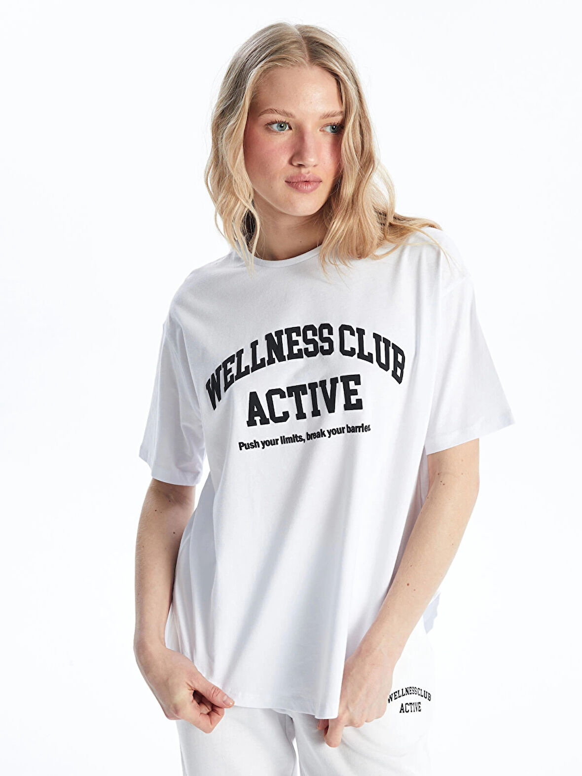 XSIDE ACTIVE Beyaz Bisiklet Yaka Baskılı Kısa Kollu Kadın Tişört