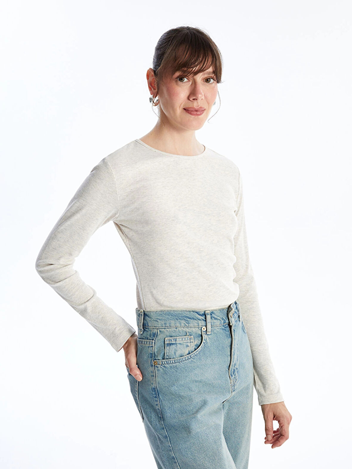 LCWAIKIKI Basic Bej Bisiklet Yaka Düz Uzun Kollu Kadın Body