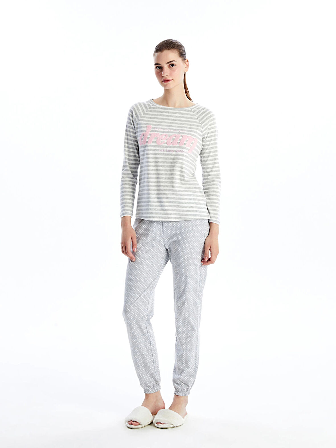 LCW DREAM GRİ Bisiklet Yaka Baskılı Kadın Pijama Takımı