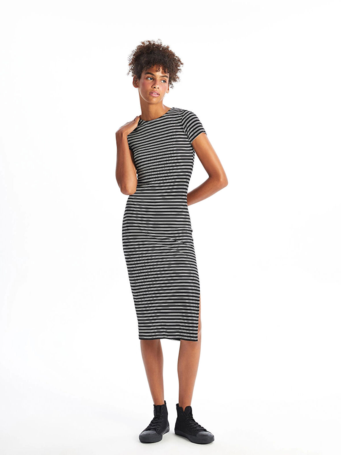 XSIDE SİYAH Bisiklet Yaka Çizgili Kısa Kollu Kadın Bodycon Elbise