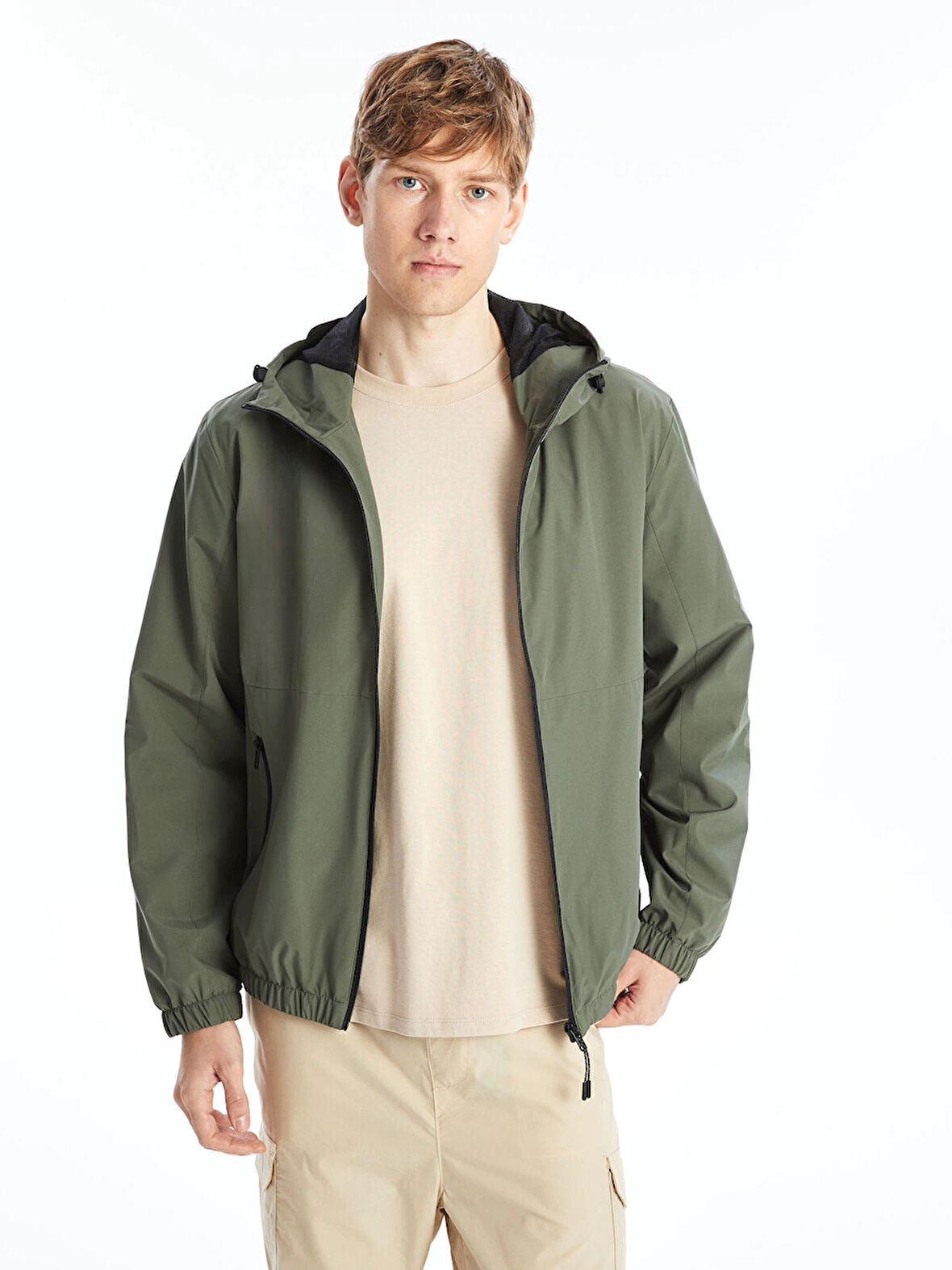 LCW Casual HAKİ Standart Kalıp Kapüşonlu Erkek Mont