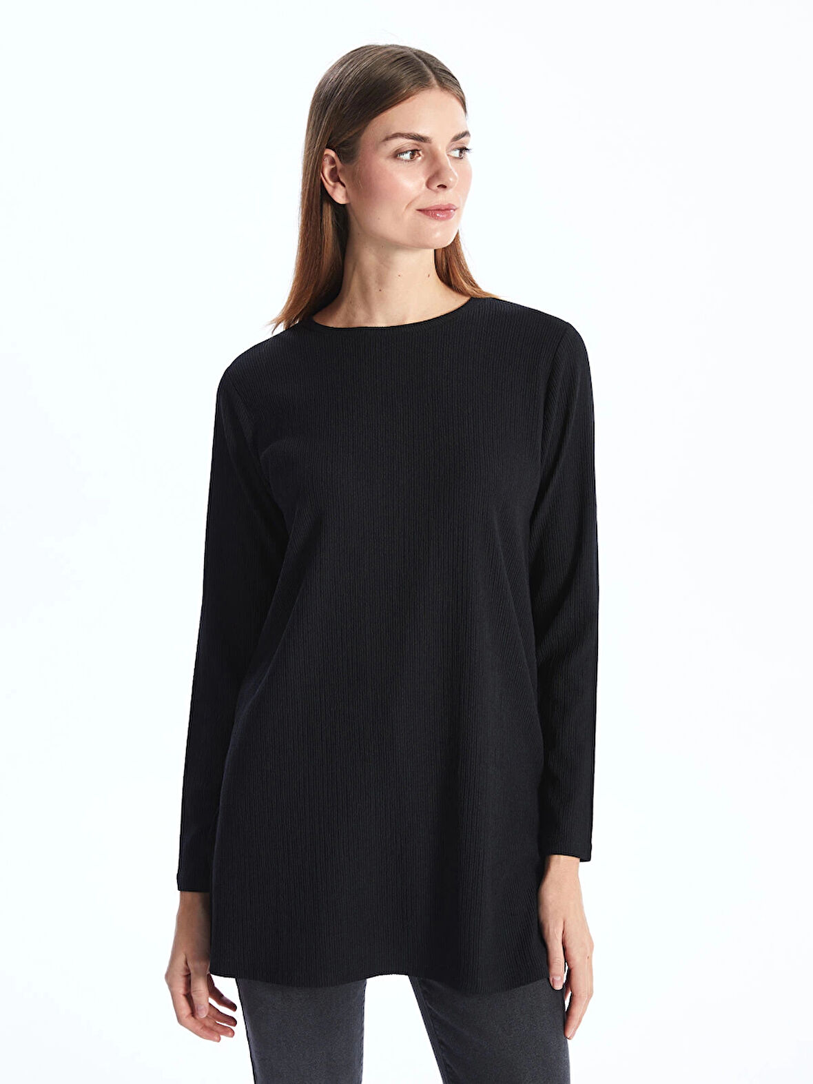 LCWAIKIKI Basic Siyah Bisiklet Yaka Düz Uzun Kollu Kadın Tunik
