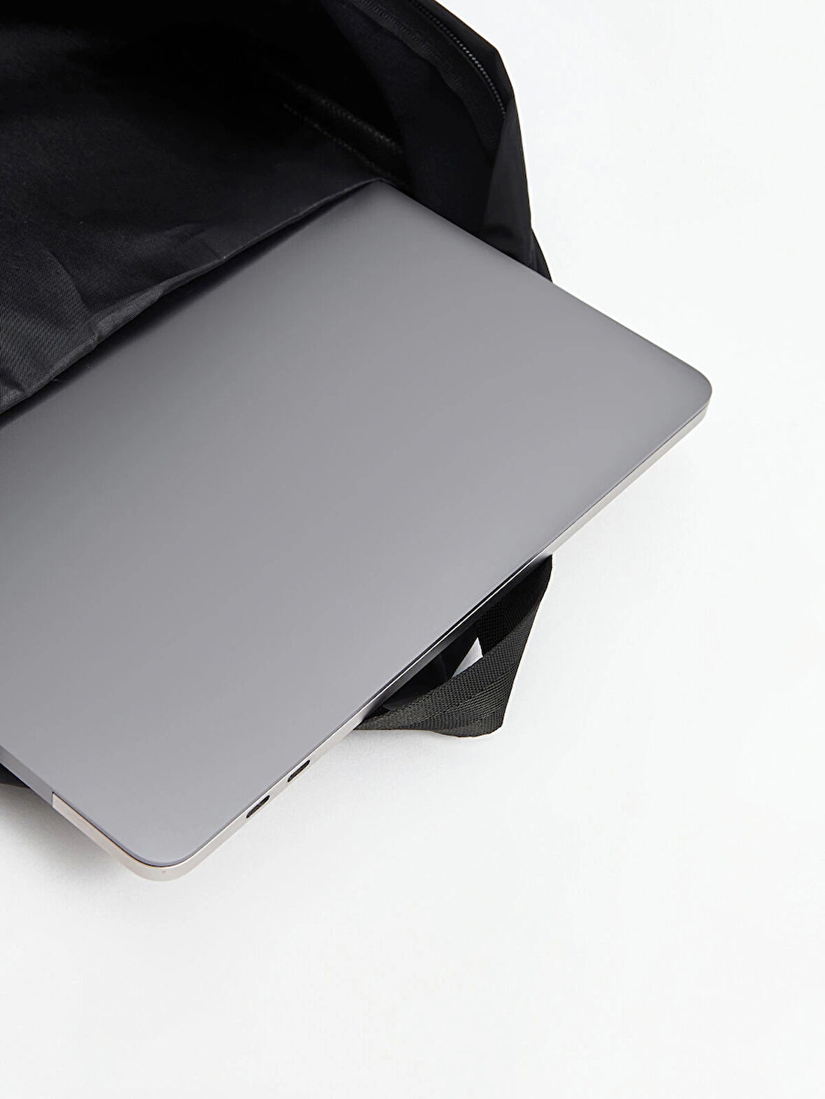 LCW ACCESSORIES SİYAH Çok Bölmeli Kadın Sırt Çantası