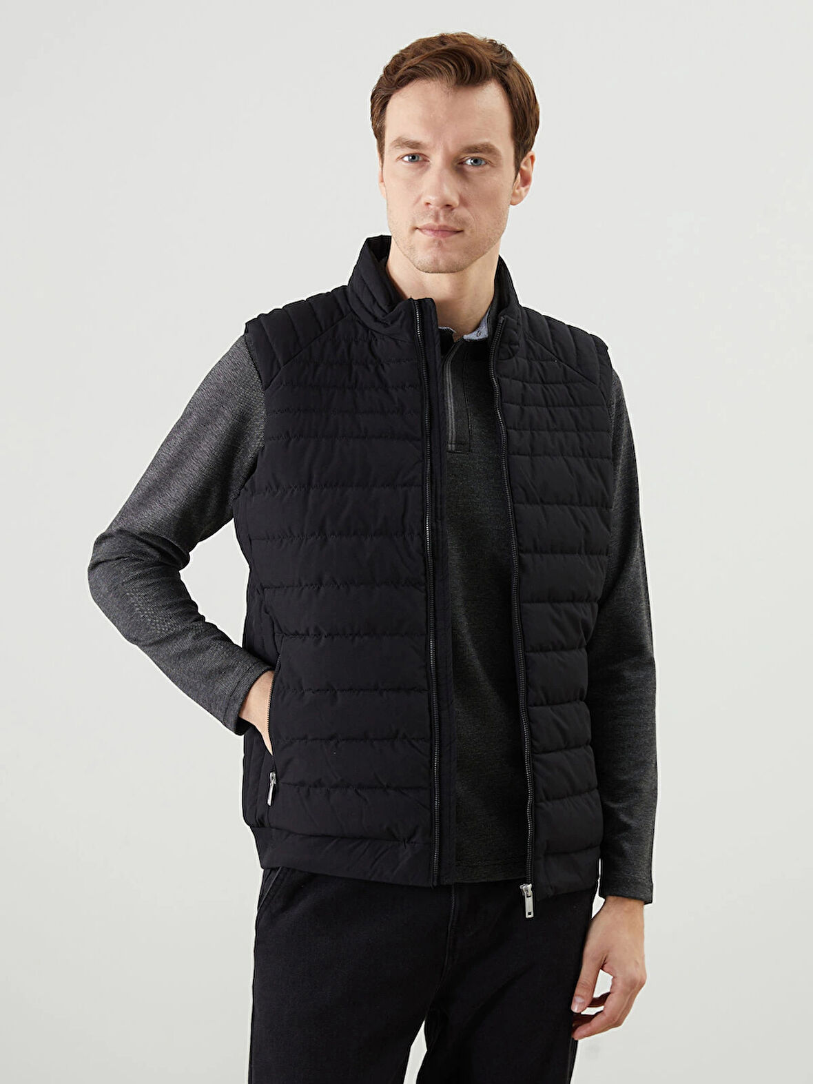 LCWAIKIKI Classic Siyah Standart Kalıp Dik Yaka Erkek Şişme Yelek