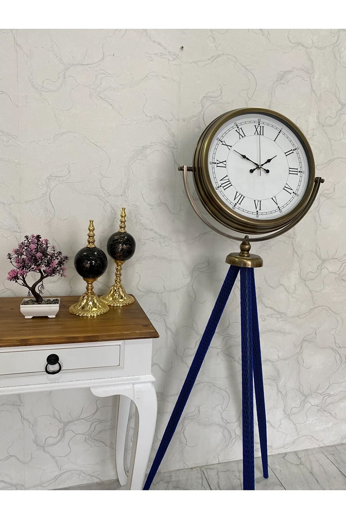 150 Cm Eskitme Metal Ayaklı Tripod Saat