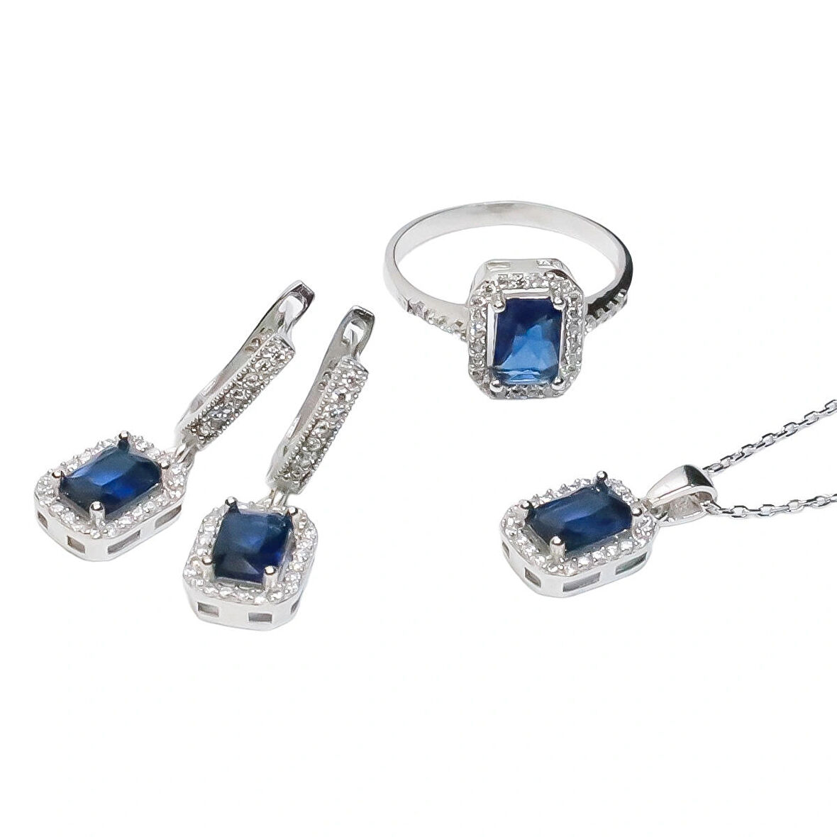 AgaKulche Baget Taşlı Gümüş Kare Model Takı Seti S6-KL (925)