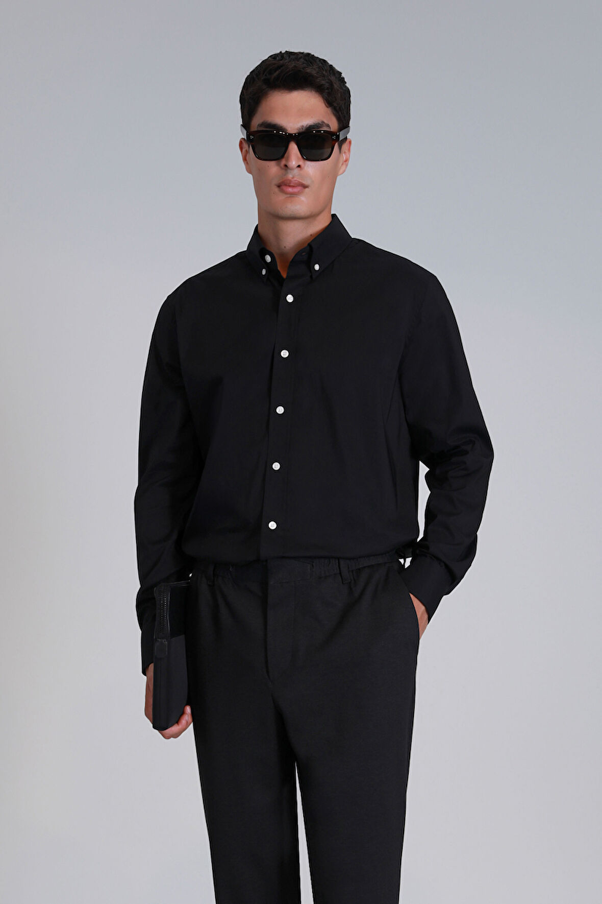 Jakob Erkek Basic Gömlek Slim Fit Siyah