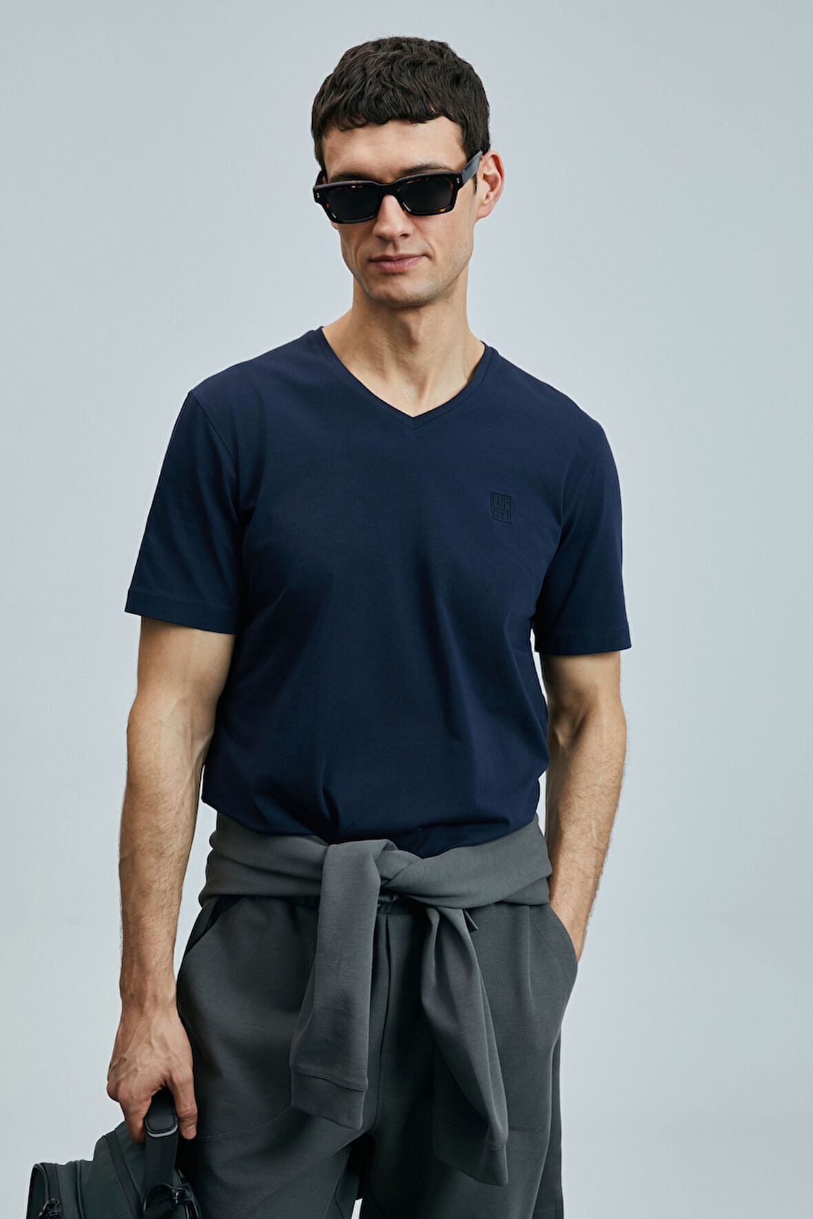 Lufian Tuna Modern Grafik T- Shirt Lacivert