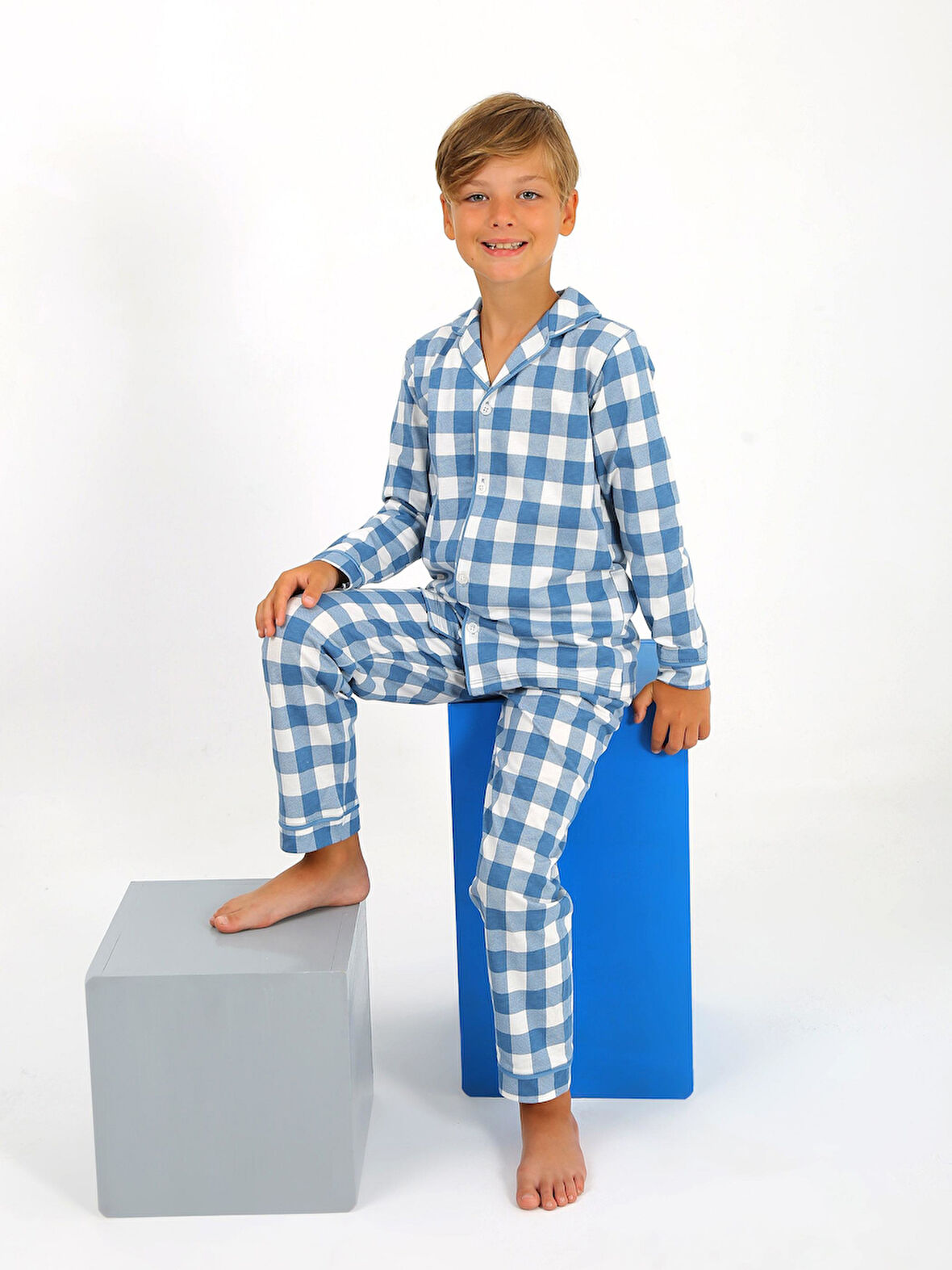Erkek Çocuk Uzun Kollu %100 Pamuklu Düğmeli Pijama Takımı Vita