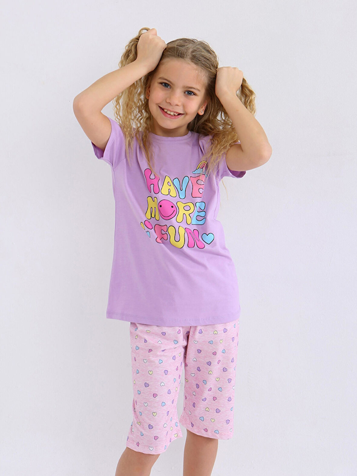 Kız Çocuk Kısa Kollu Kapri %100 Pamuklu Pijama Takımı More Fun