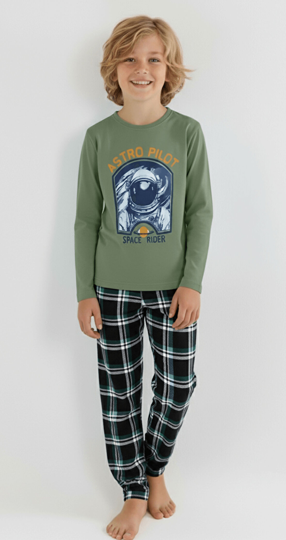Erkek Çocuk Uzun Kollu %100 Pamuklu Pijama Takımı Astro Pilot