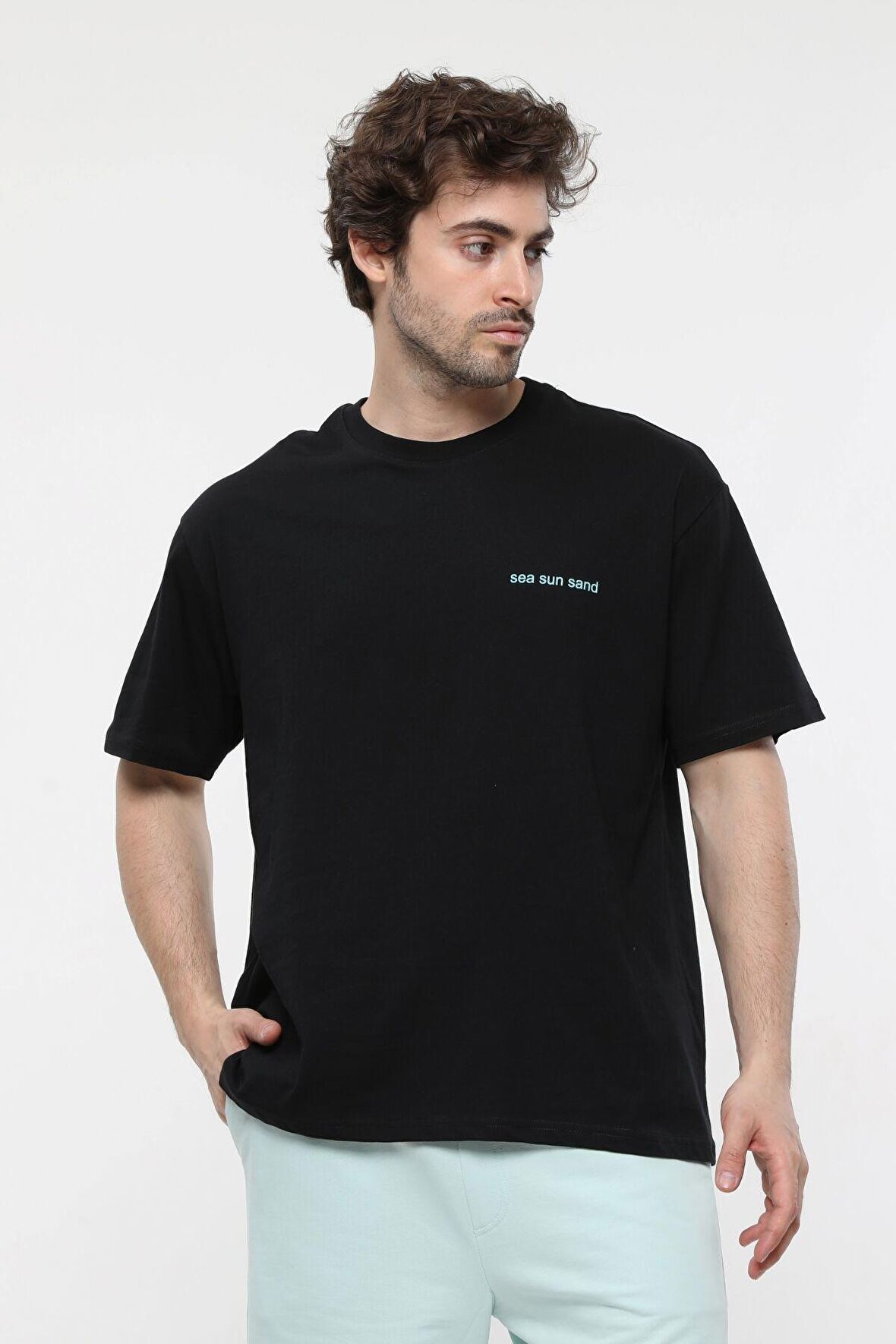 defy's ERKEK KISA KOLLU BASKILI OVERSIZE KALIP BİSİKLET YAKA TİŞÖRT KAR MELANJ - XS