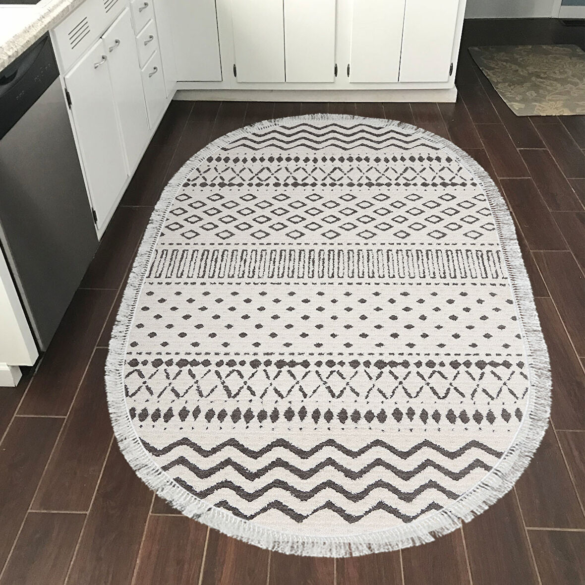 Dekoreko Kaymaz Taban Djt Mutfak Halısı Yıldız Deri Saçaklı Oval İskandinav F5086