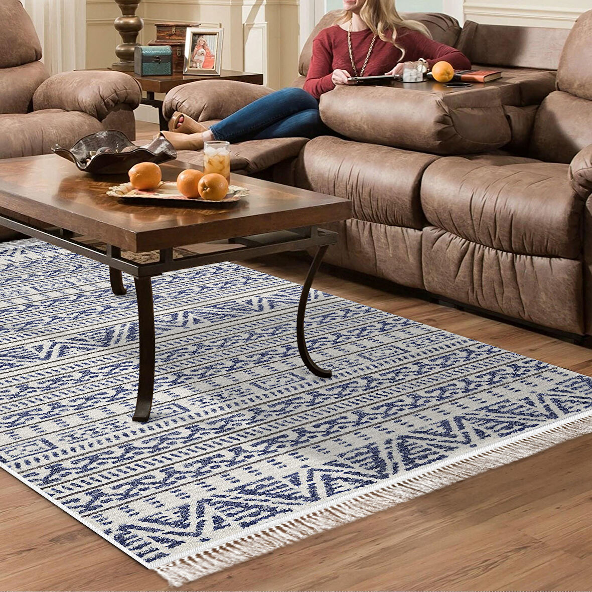 Dekoreko Kaymaz Taban Djt Salon Halısı Yıldız Deri Saçaklı İskandinav F5082