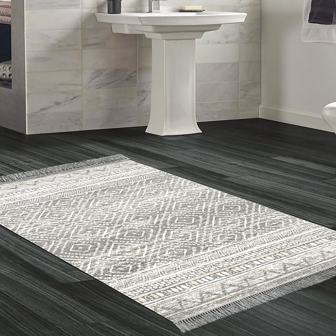 Dekoreko Kaymaz Taban Djt Banyo Halısı Trend Saçaklı İskandinav F5087