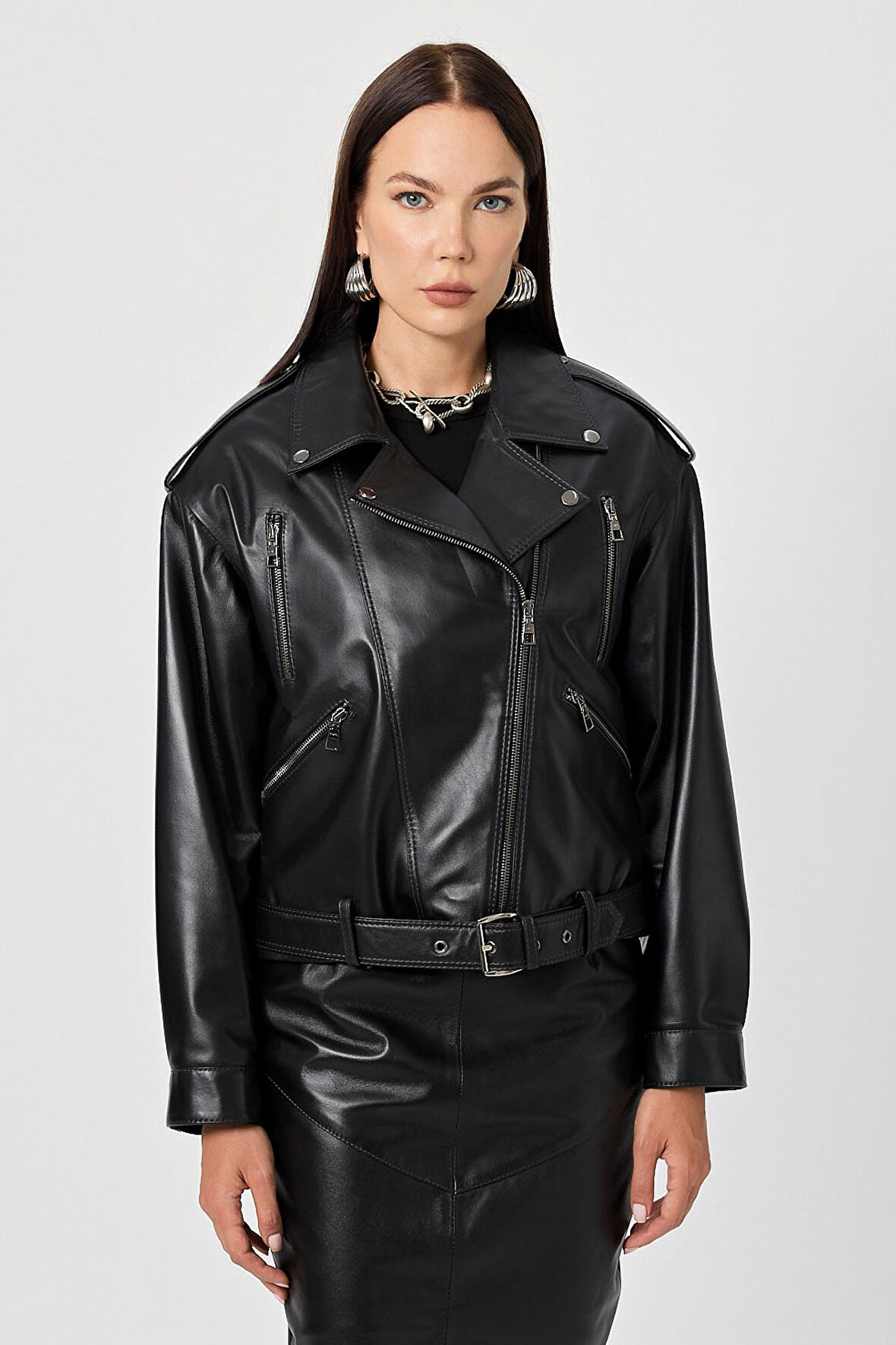 Emily Siyah Oversize Deri Mont